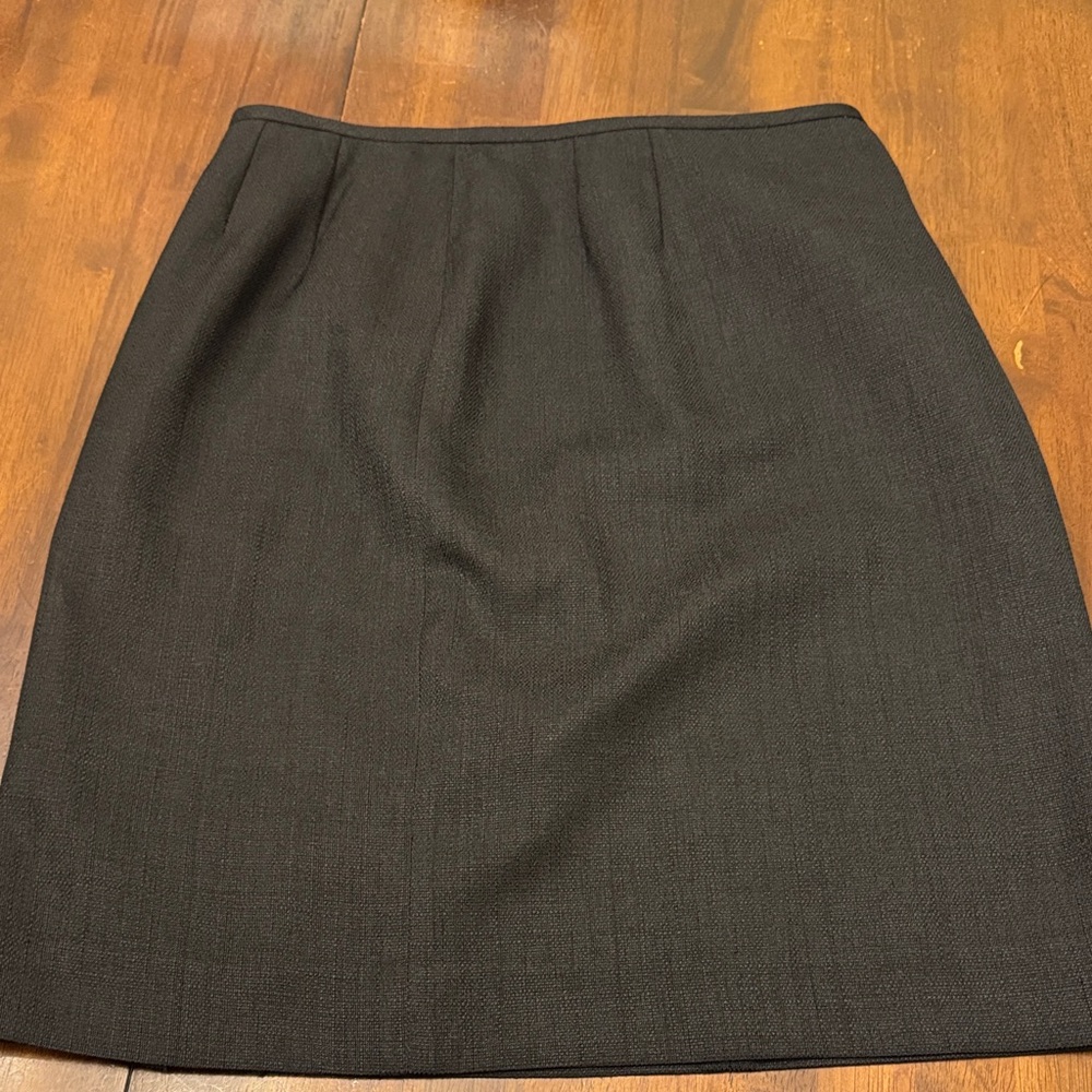 Elegant Black Women's Skirt